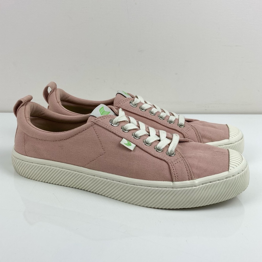Cariuma Men’s OCA Rose Pink Canvas Low Top Skate Shoes Size 9.0 (W10.5)